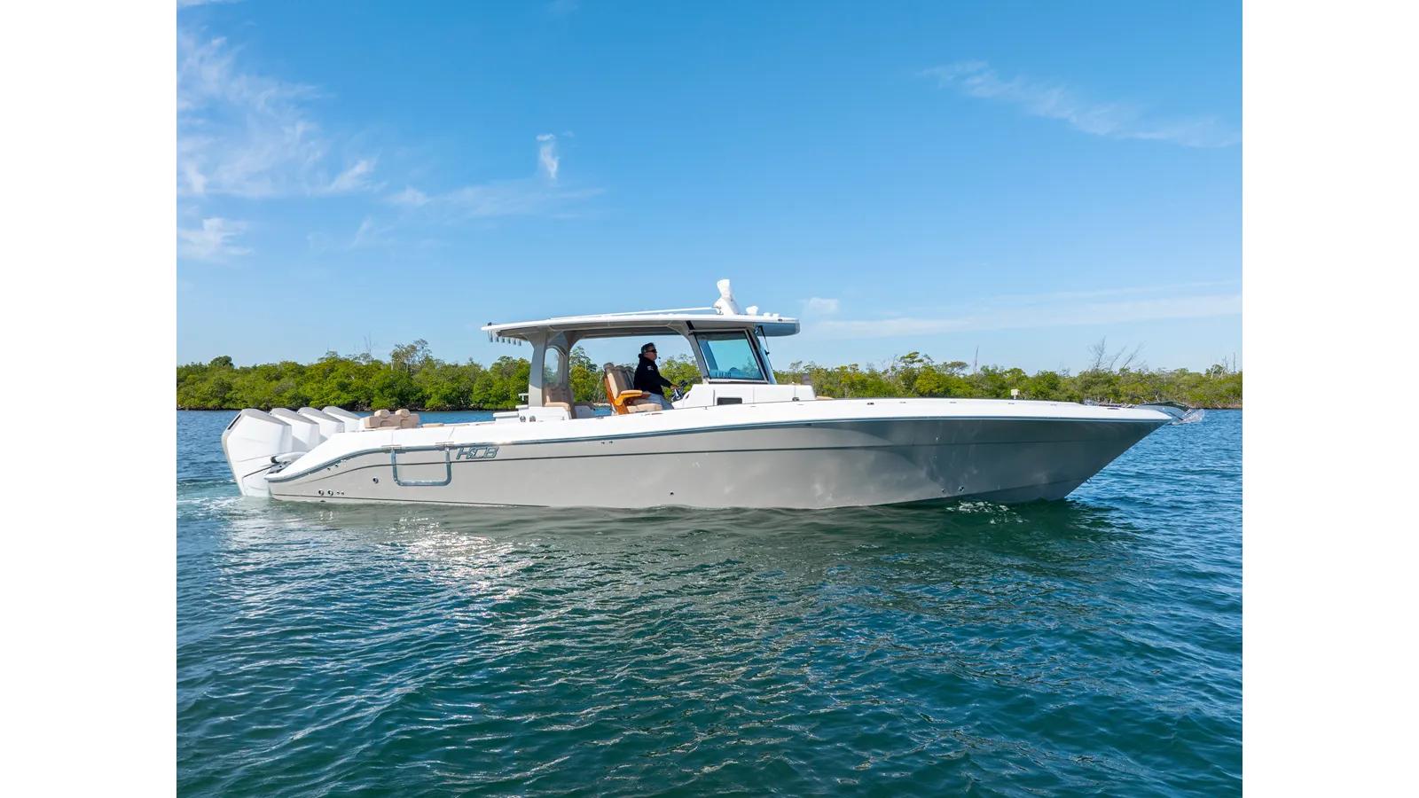 42 Lujo 42 Lujo price