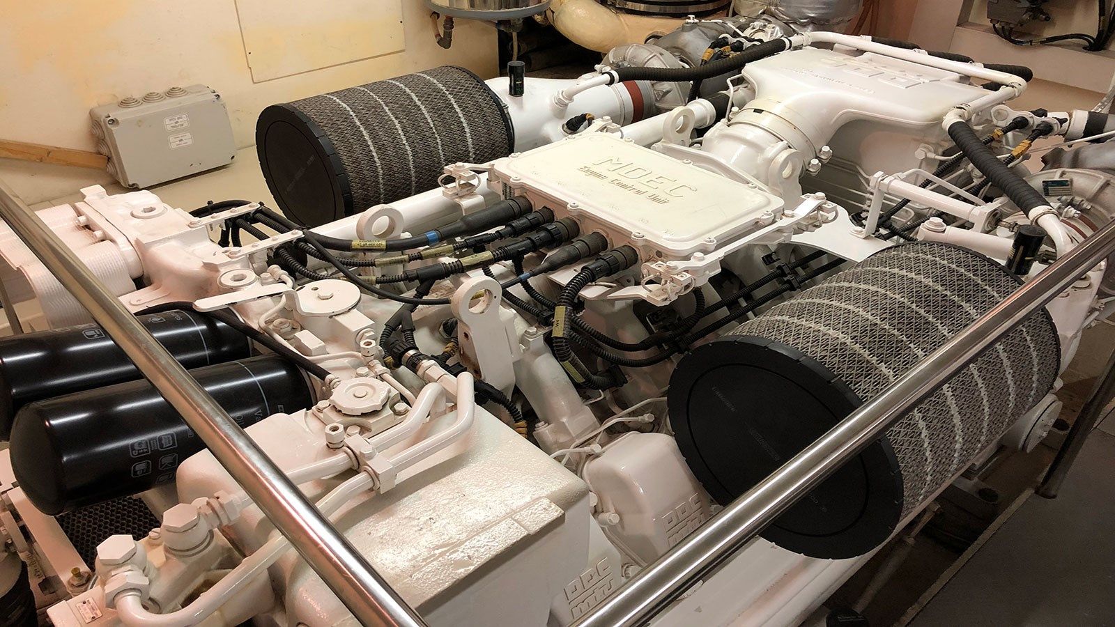 Buy a QUIT - Ferretti Yachts at Shestakov Yacht Sales