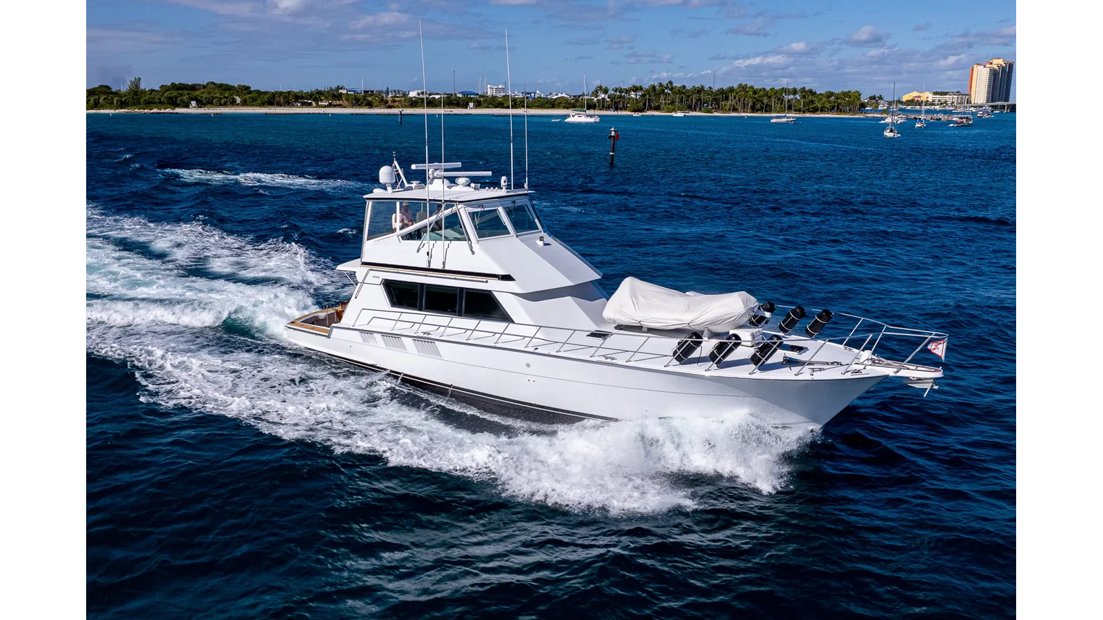 ENCHANTRESS - Hatteras