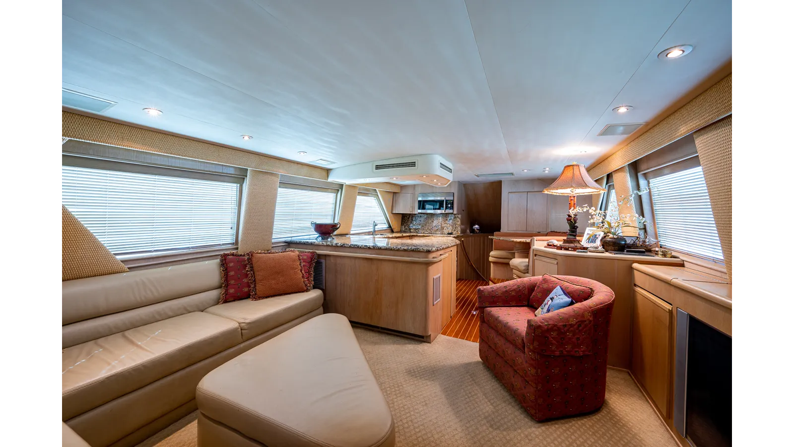 Buy a ENCHANTRESS 65 Convertible at Shestakov Yacht Sales