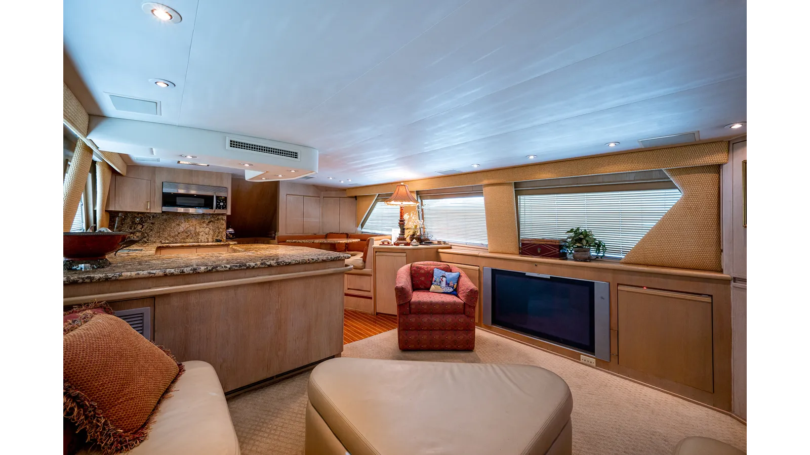 ENCHANTRESS - Hatteras price