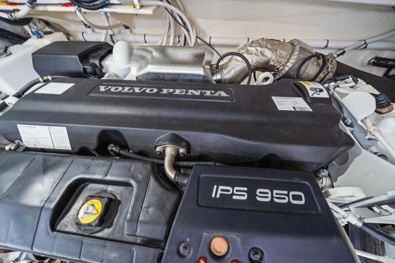 MISS SIP 5400 Sport Yacht