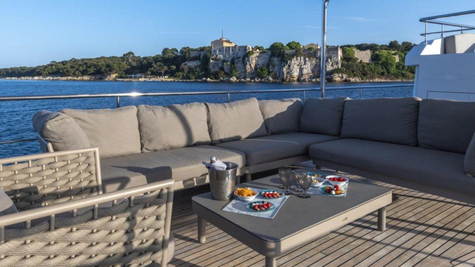 Buy a yacht HELIAD III 2020