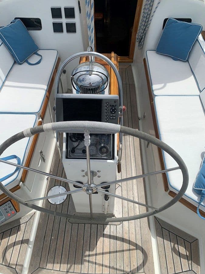 best yacht sales deals REDSTART - LITTLE HARBOR