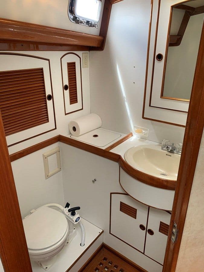 the best price on REDSTART 1983