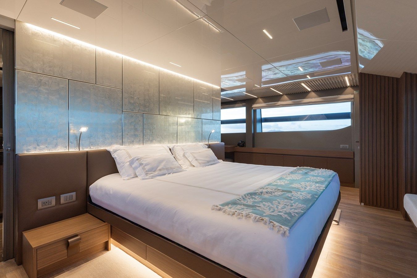 Купить AMBAR - Sanlorenzo