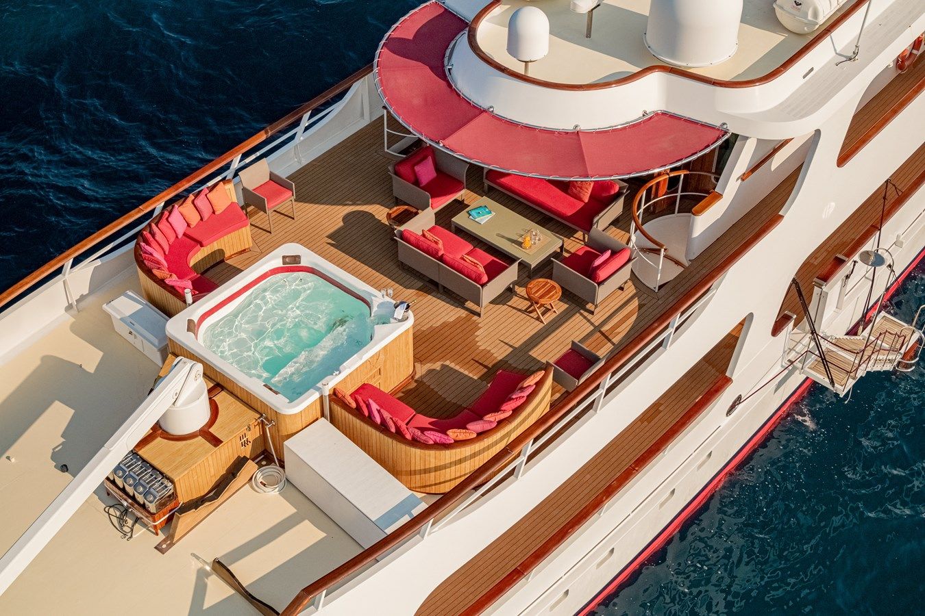 Лучшие предложения покупки яхты SEA LIION 124