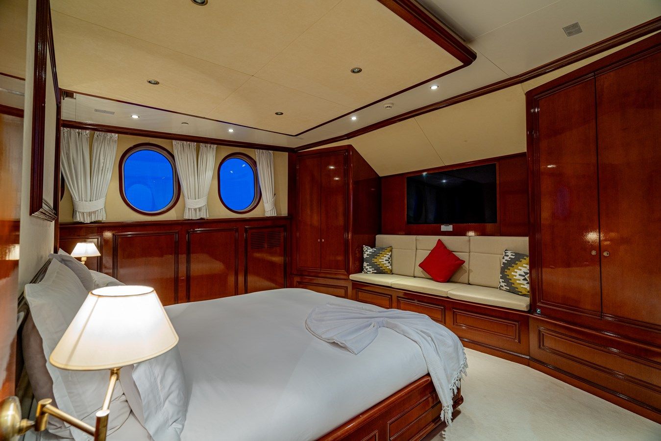 SEA LIION - HAAK SHIPYARD