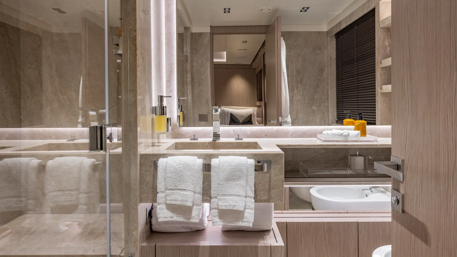 Buy a GIOIA 141 at Shestakov Yacht Sales