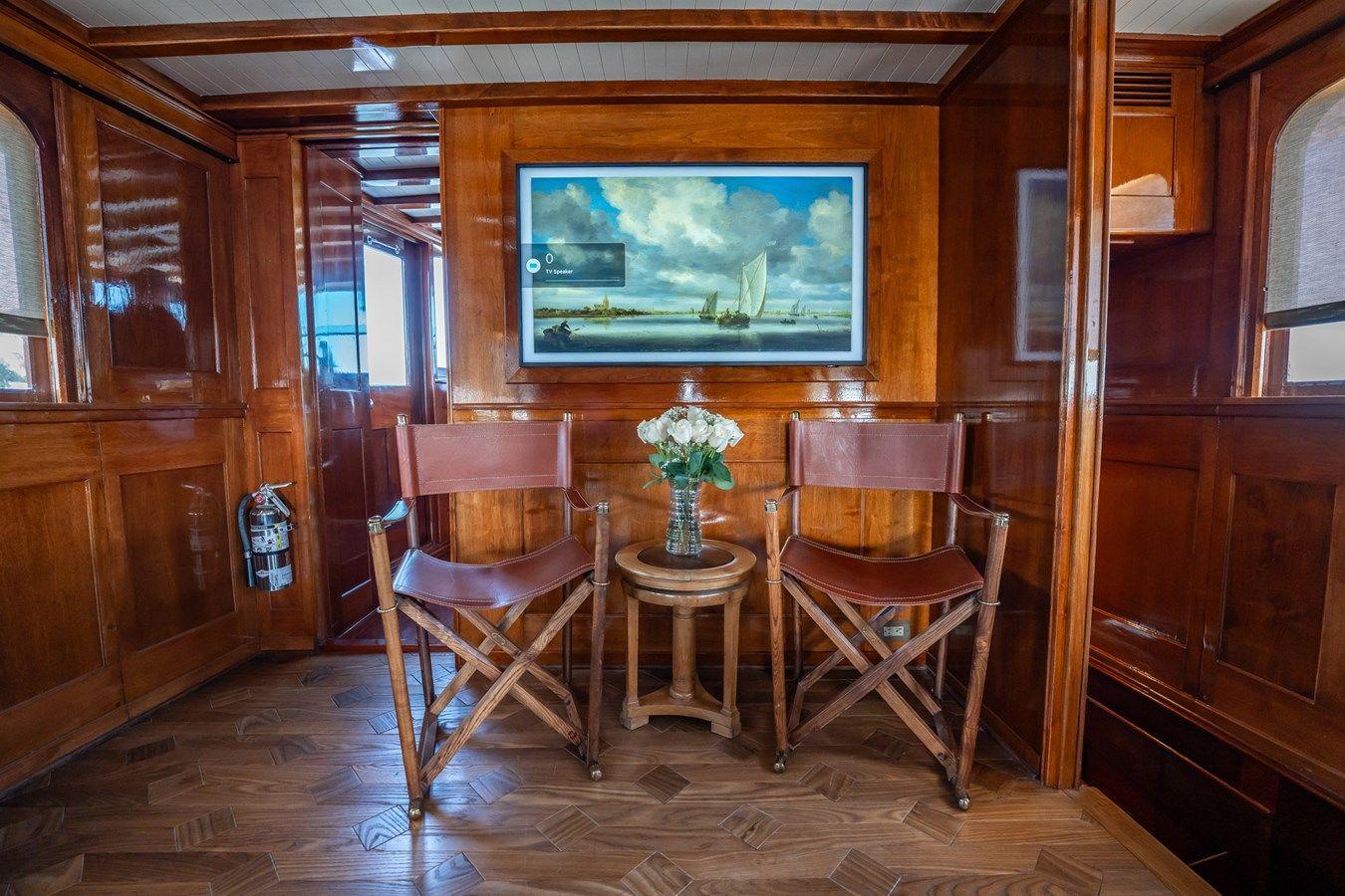 Flying Lady - TRUMPY yacht sale