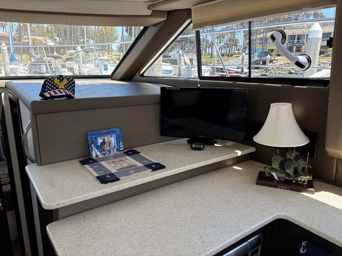 Buy a Aqueous Solution at Shestakov Yacht Sales