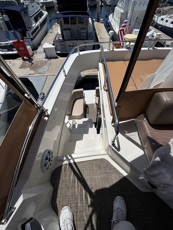 best yacht sales deals Aqueous Solution 2014