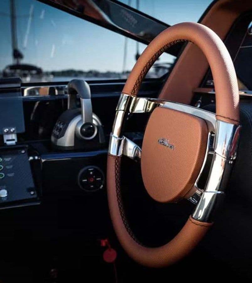 Buy a yacht RIVAMARE 38 RIVAMARE 38