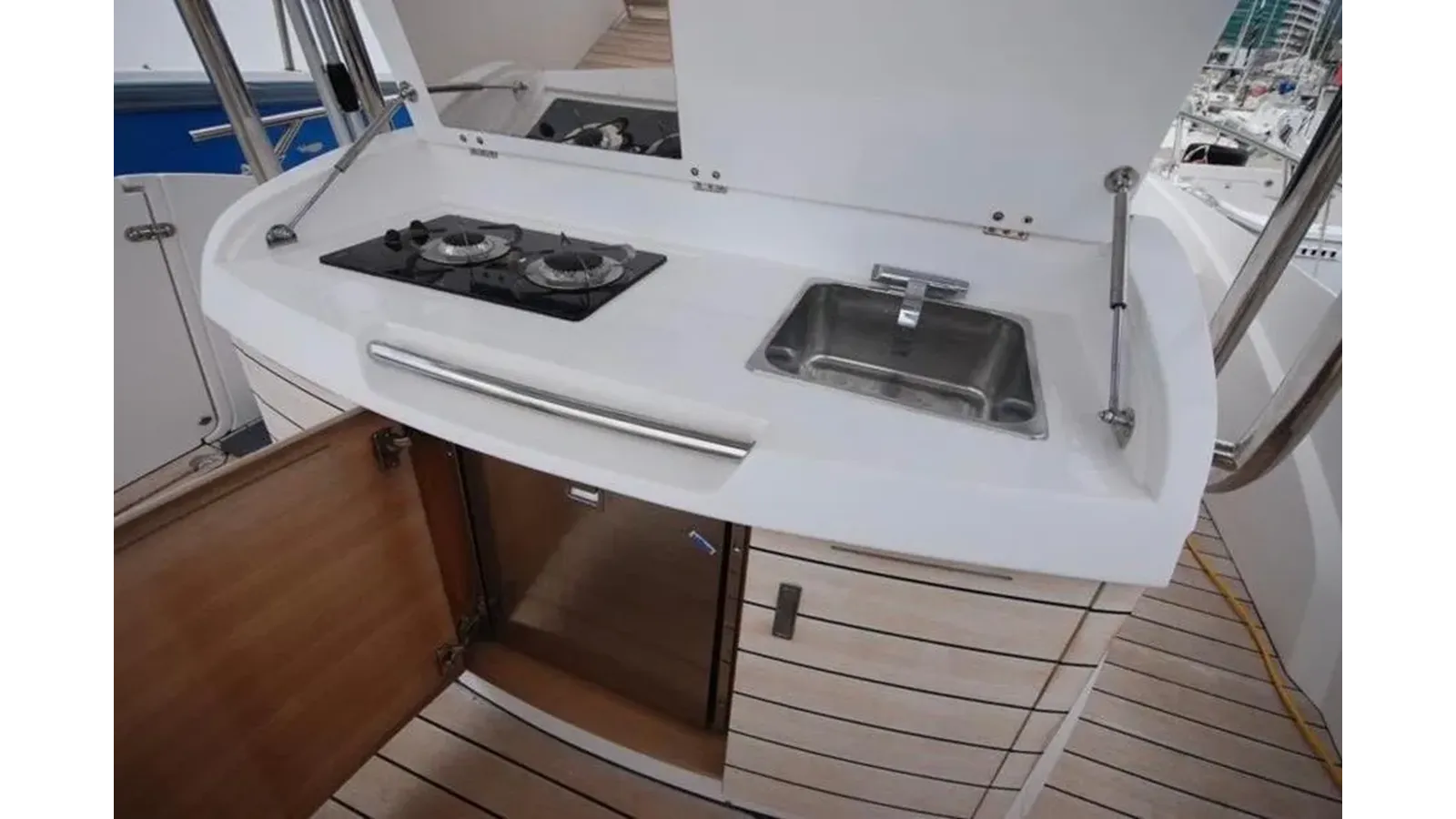 the best price on Hedone IV 2012