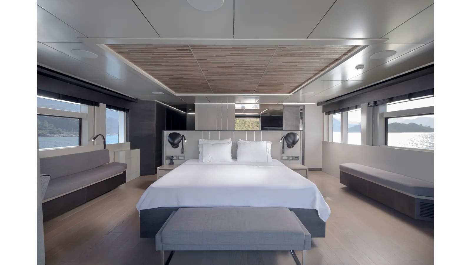 the best price on QM 2019