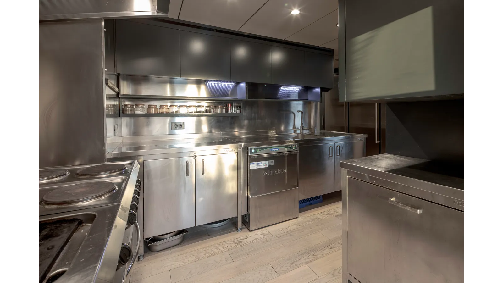 best yacht sales deals QM 2019