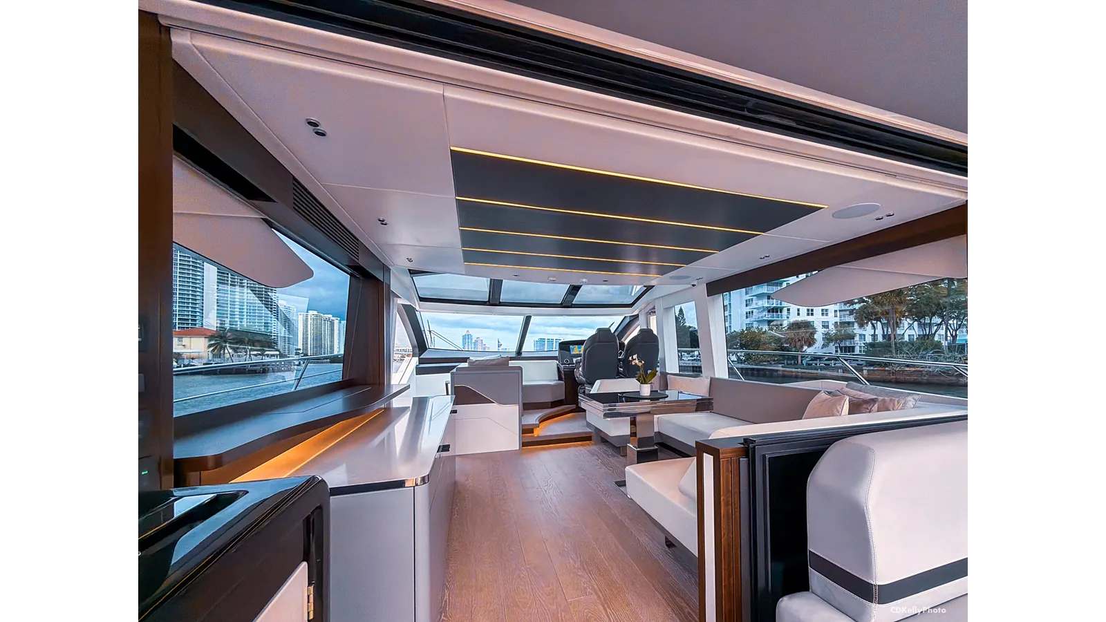 Стоимость яхты MishMish - Sunseeker