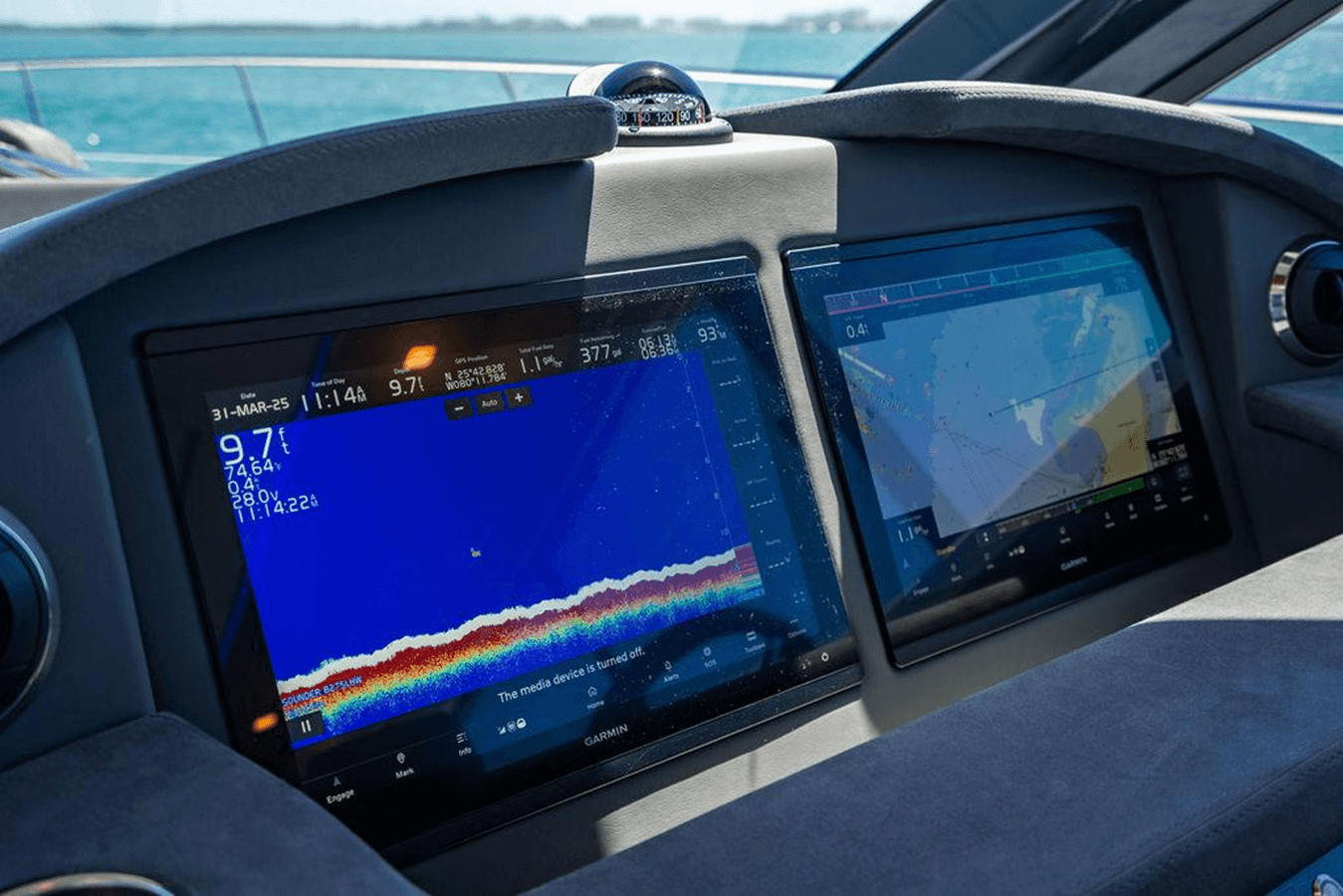 Bald Eagle 6000 Sport Yacht