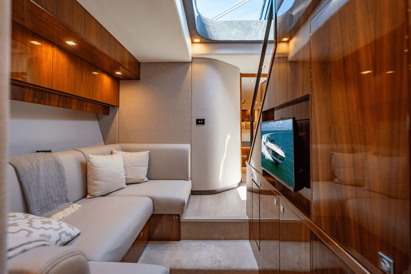 Купить яхту Bald Eagle 60 в Shestakov Yacht Sales