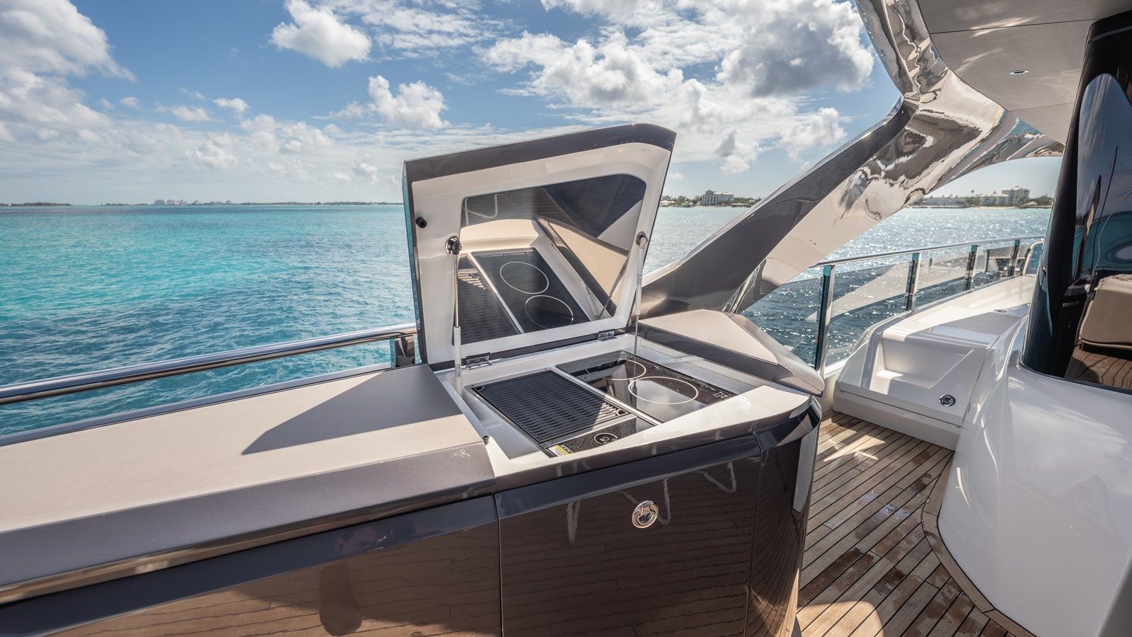 Buy a Gemini - PRINCESS at Shestakov Yacht Sales