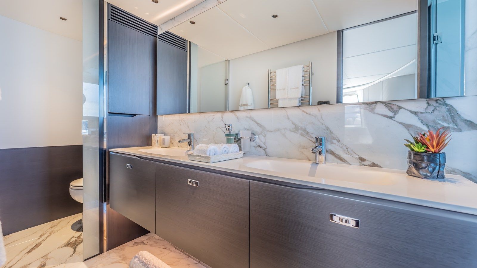 the best price on Gemini - PRINCESS