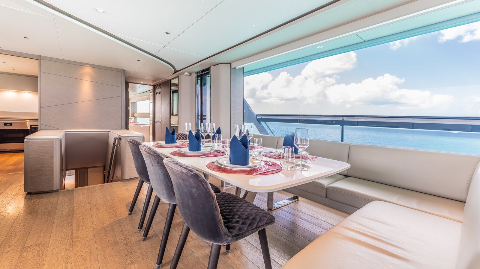 Buy a Gemini - PRINCESS at Shestakov Yacht Sales