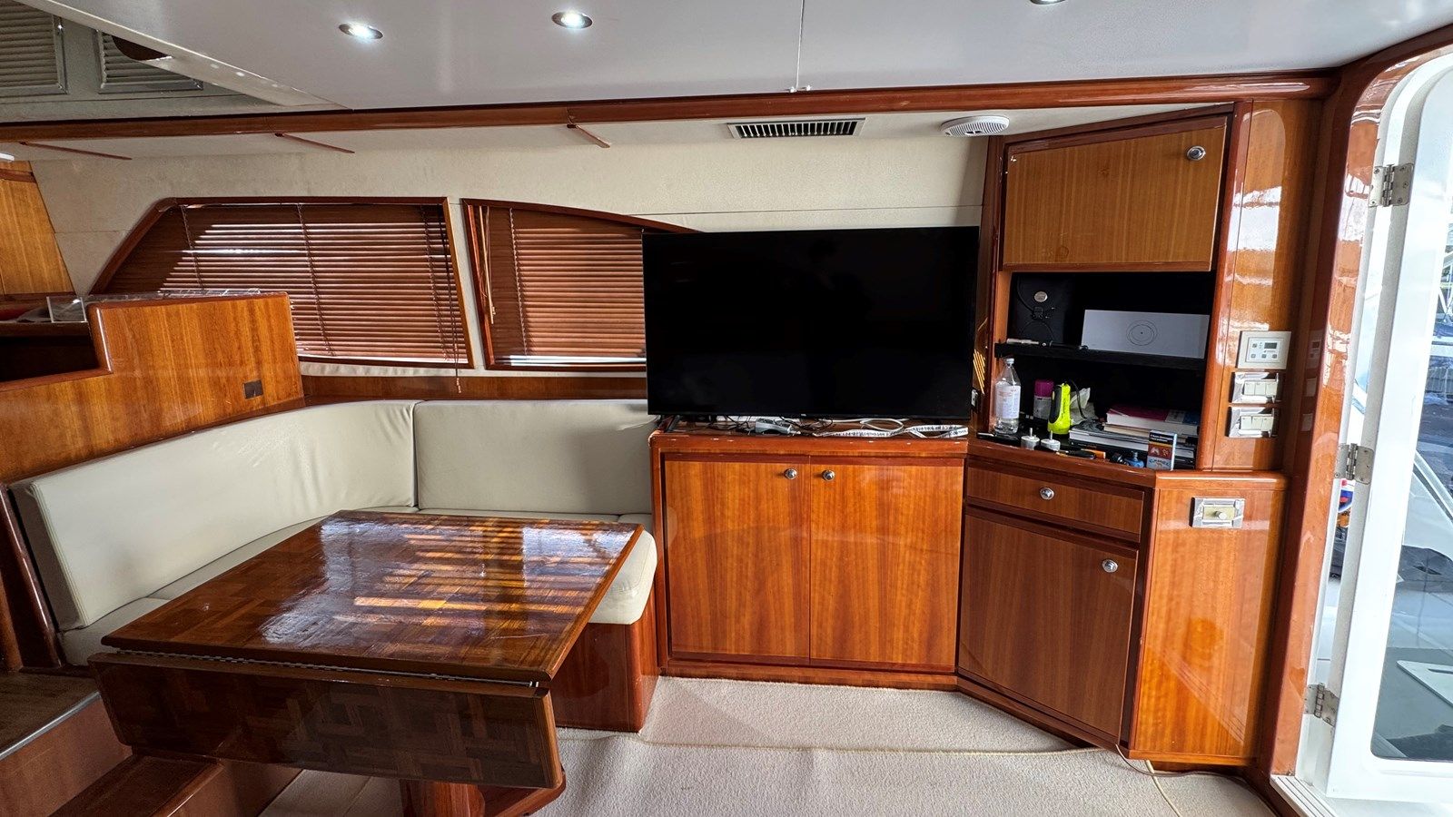 Buy a TIMELESS 450 Convertible at Shestakov Yacht Sales