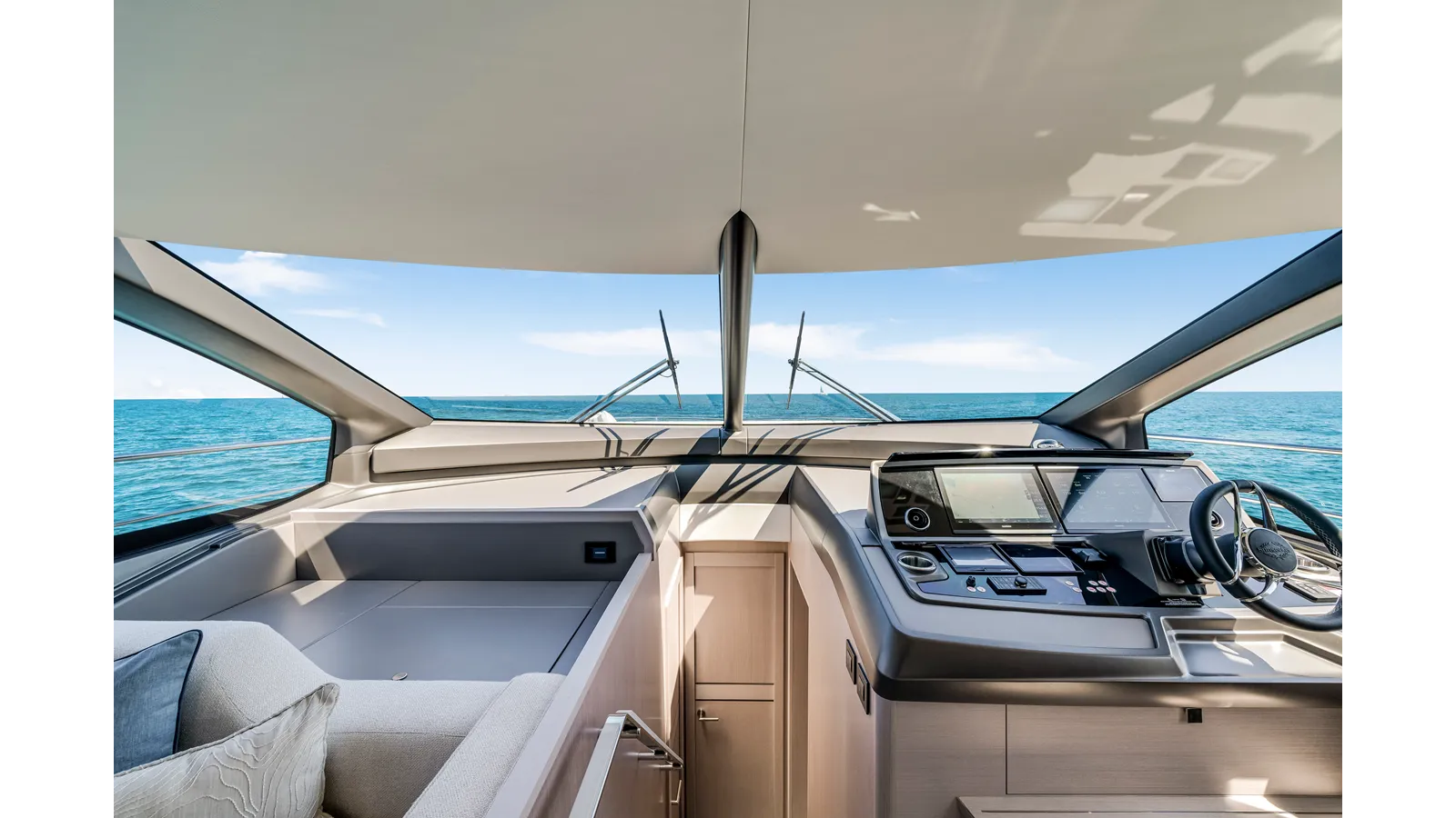 Лучшие предложения покупки яхты MANHATTAN 68 2026