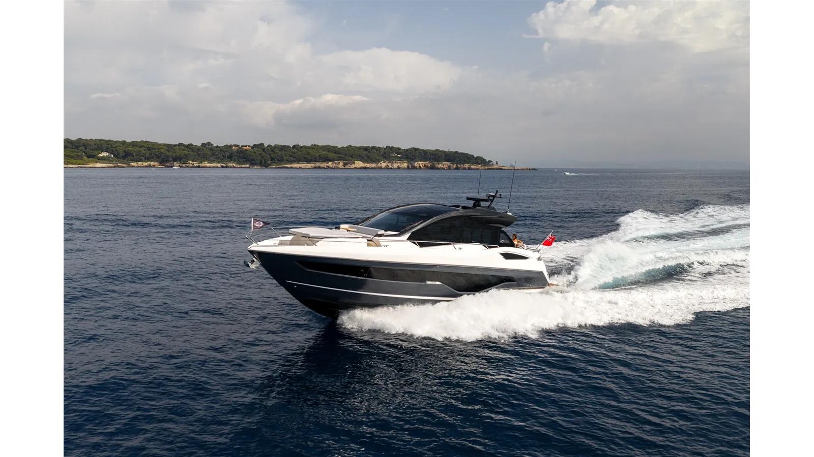 the best price on PREDATOR 55