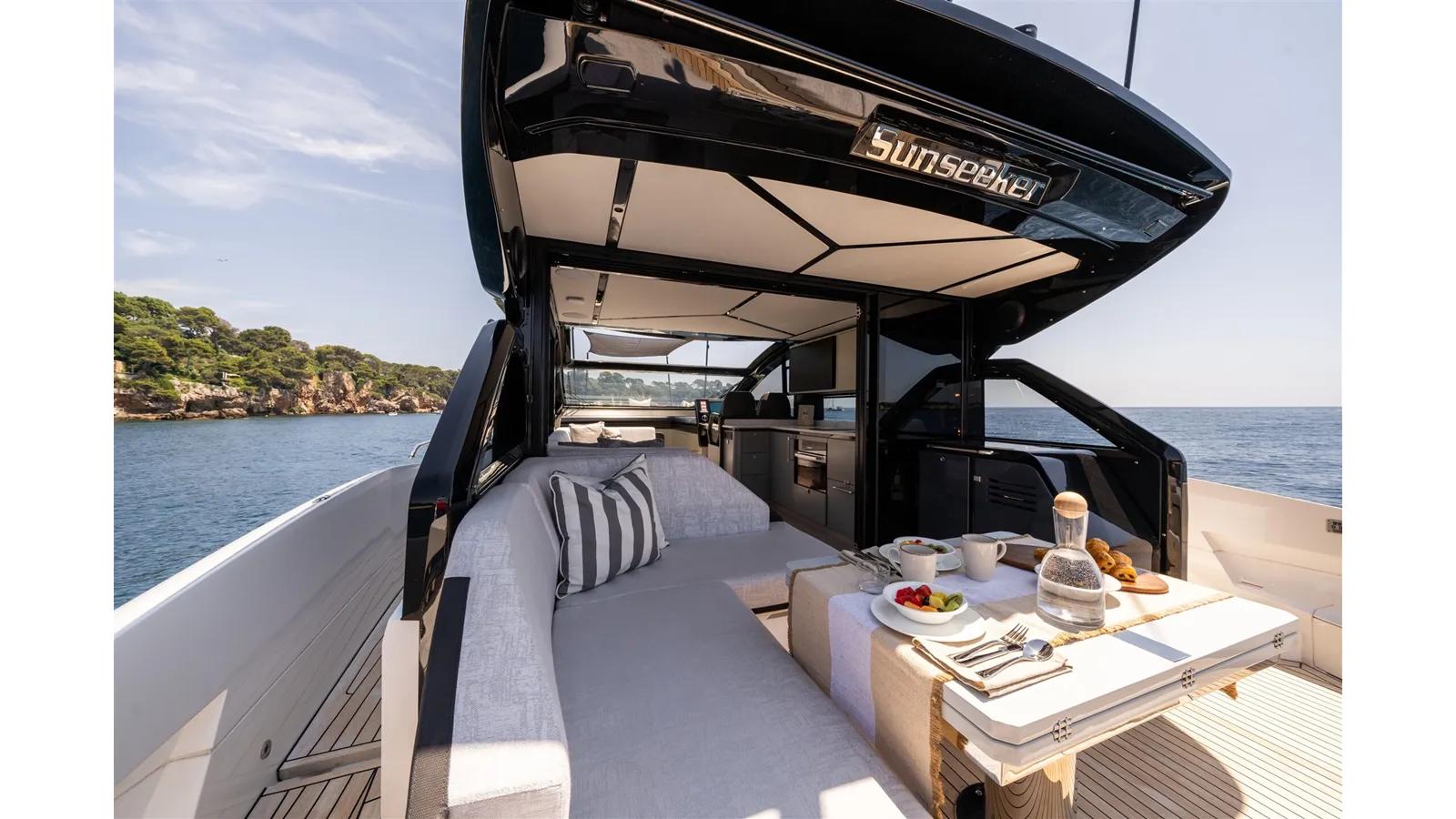 the best price on PREDATOR 55 55