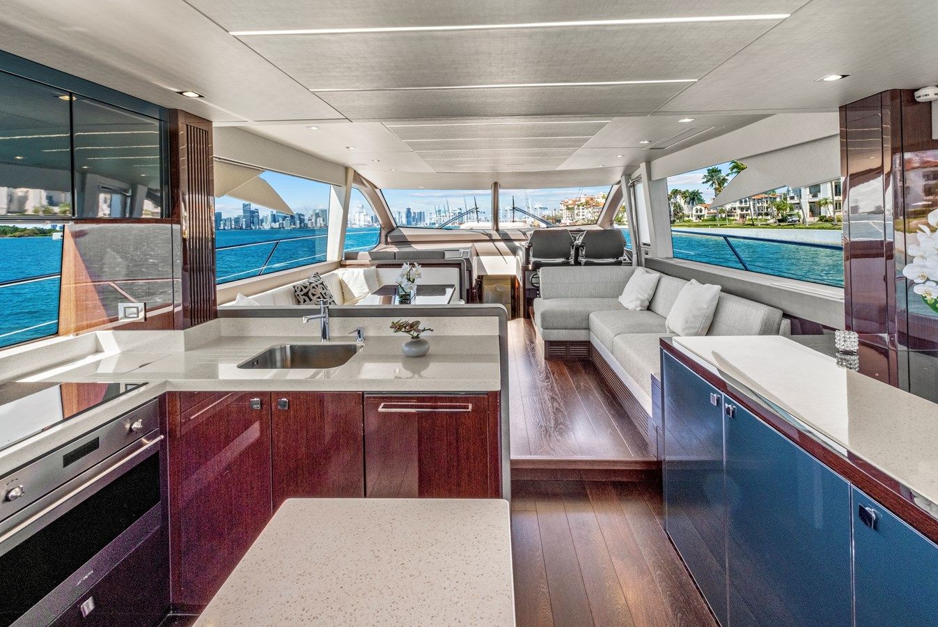 the best price on Smitten 68