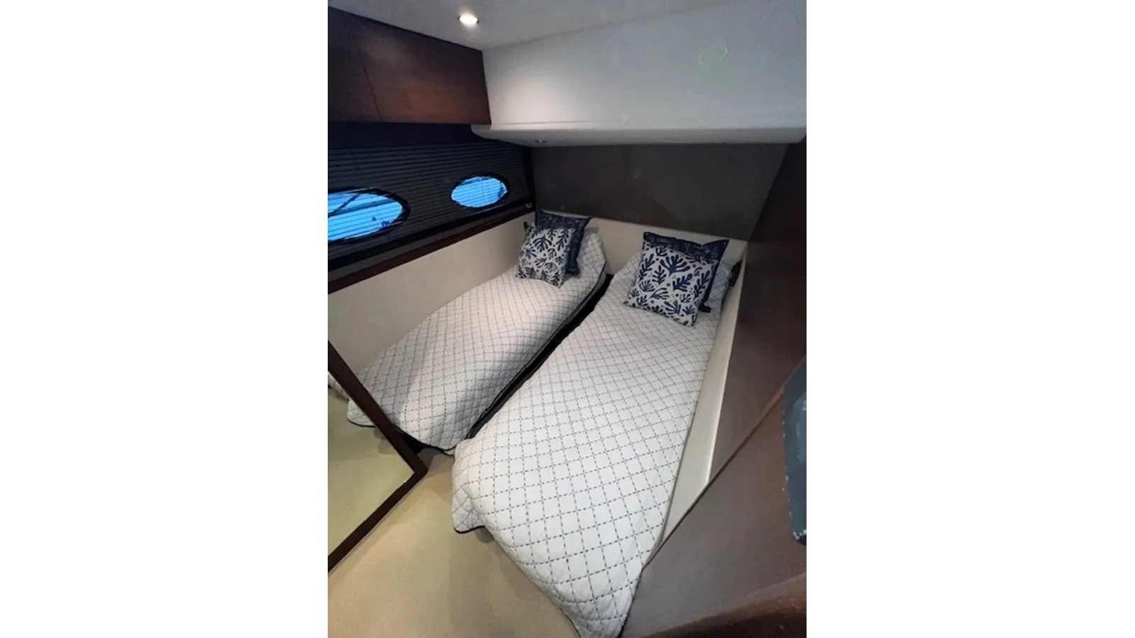 Стоимость яхты DEBT SETTER