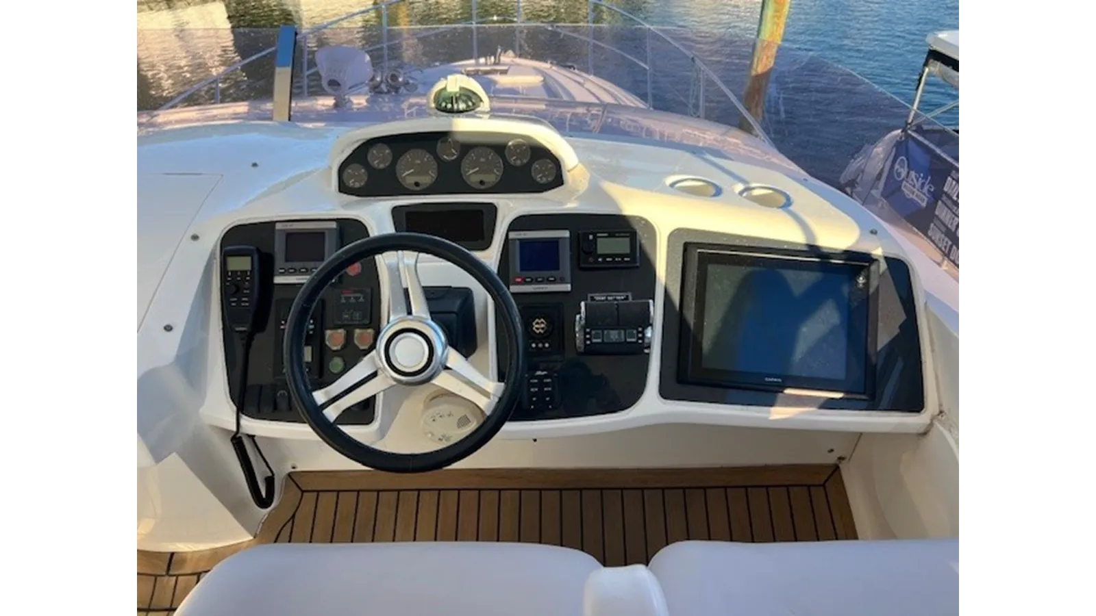 Купить яхту DEBT SETTER - PRINCESS в Shestakov Yacht Sales