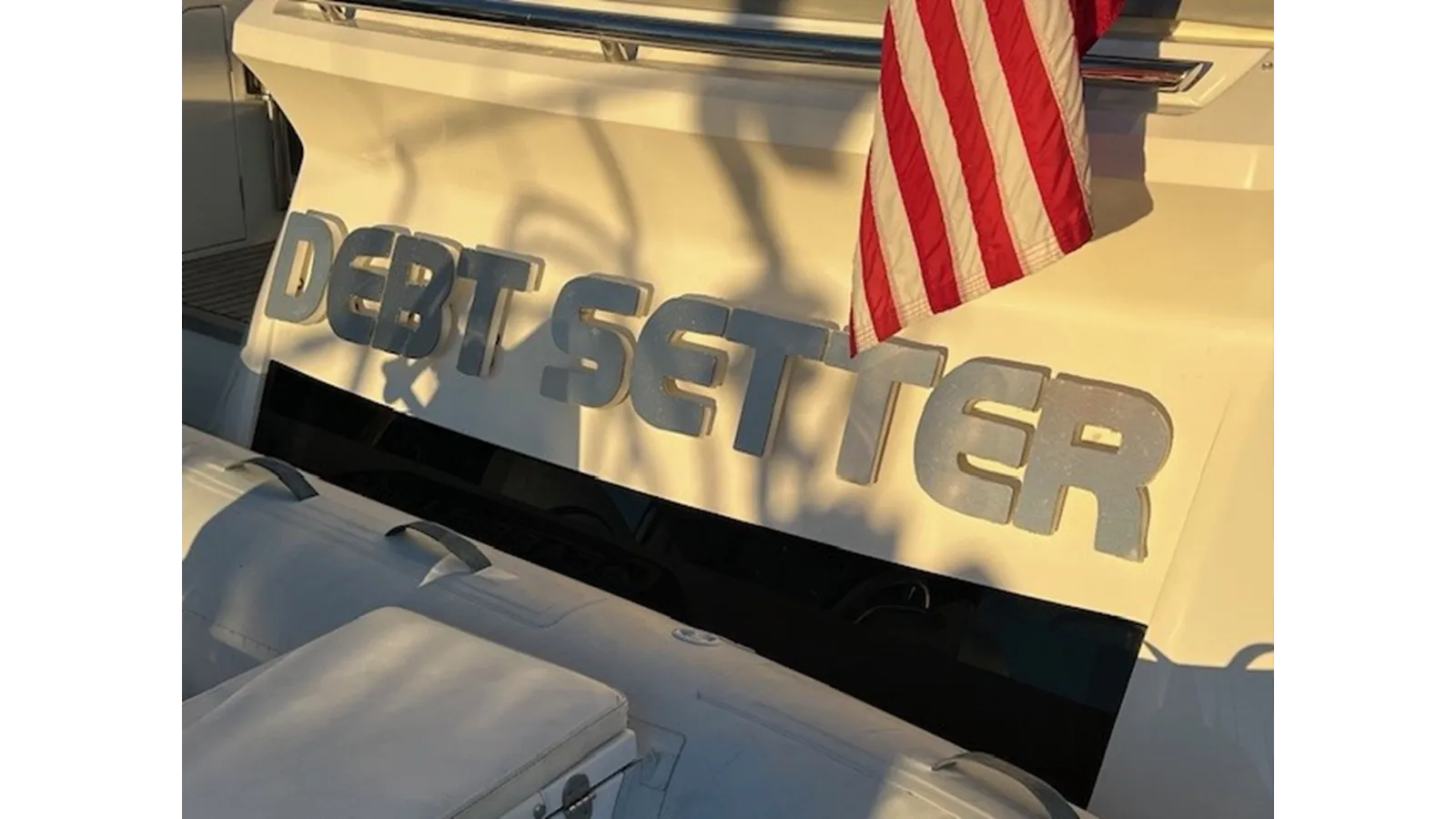 Купить DEBT SETTER 52 Fly