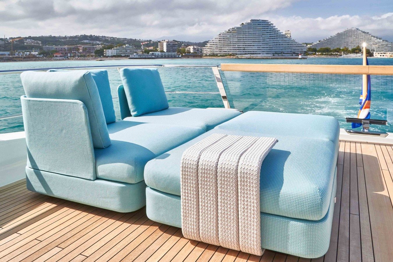 Kapusha - Sanlorenzo price