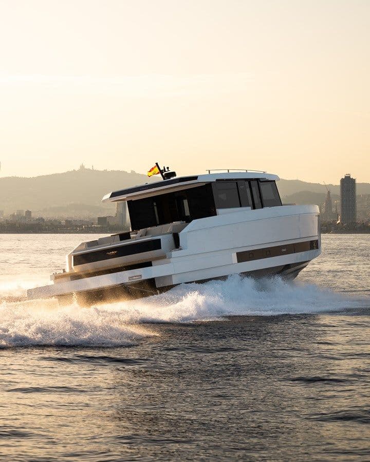 Siente el mar - DE ANTONIO YACHTS price