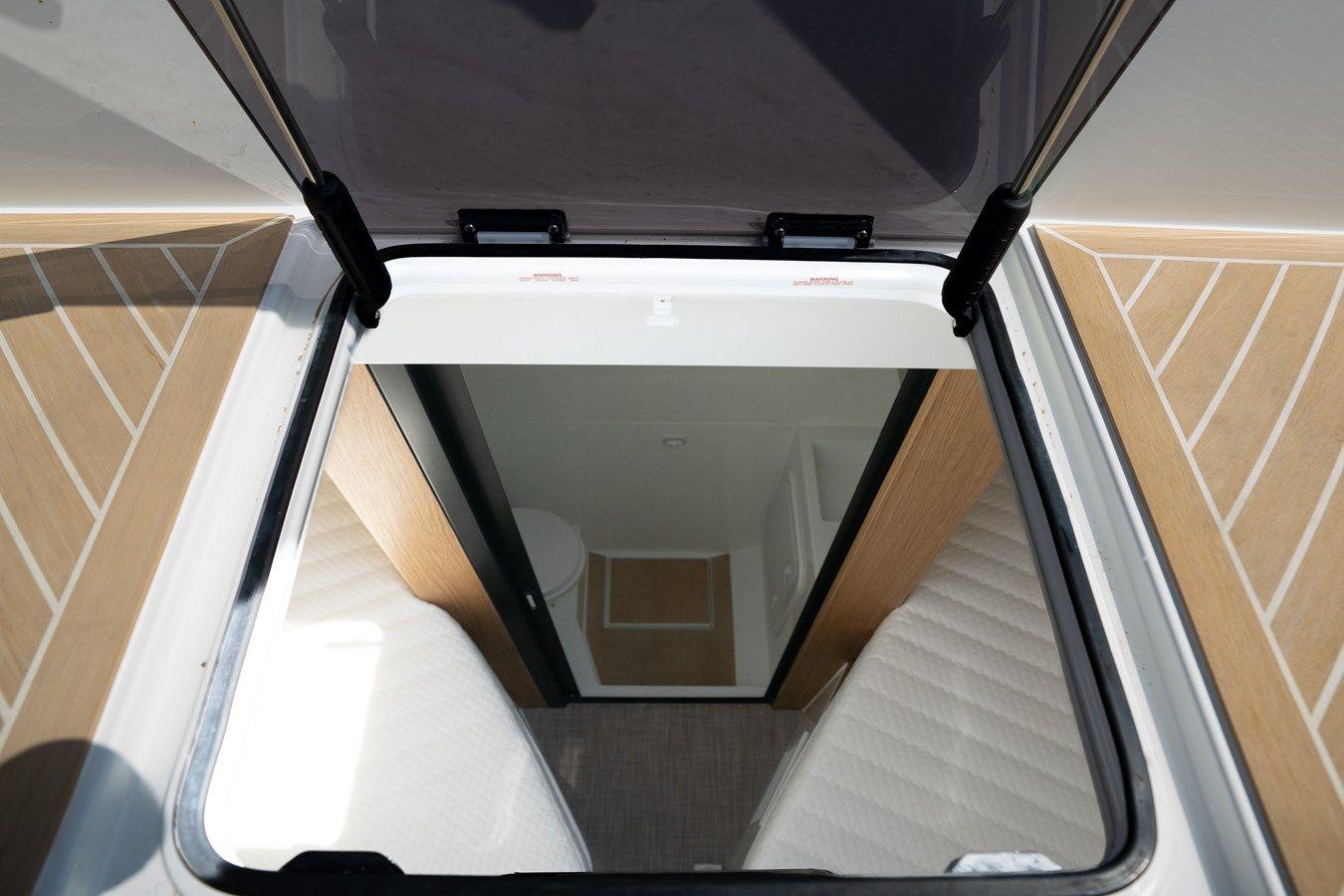 Buy a Siente el mar - DE ANTONIO YACHTS at Shestakov Yacht Sales