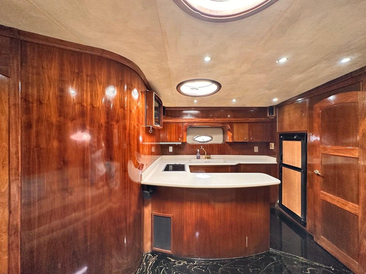 Buy a Navigator Californian Veneti 56 at Shestakov Yacht Sales