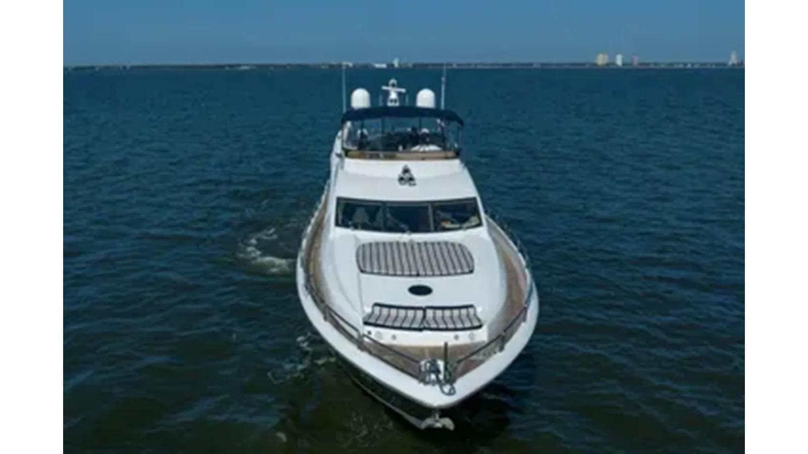 Buy a VANGUARD 2005 at Shestakov Yacht Sales