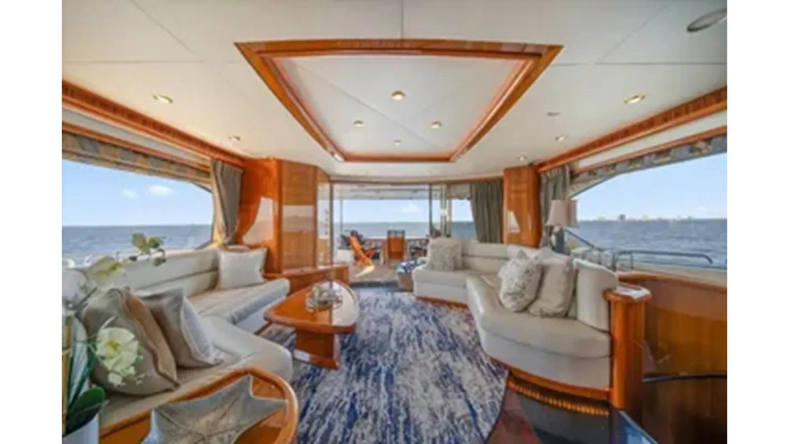 best yacht sales deals VANGUARD 2005