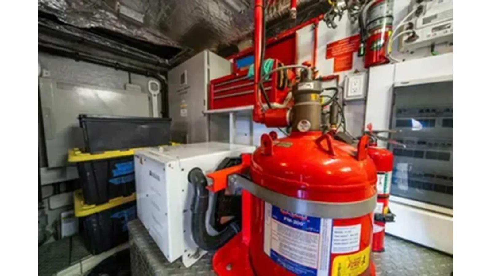 Buy a VANGUARD at Shestakov Yacht Sales