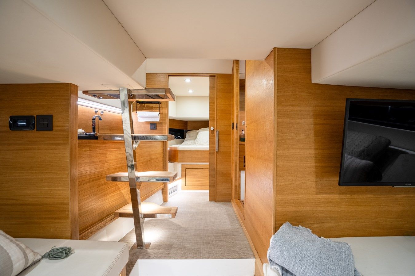 Buy a 3 amici at Shestakov Yacht Sales