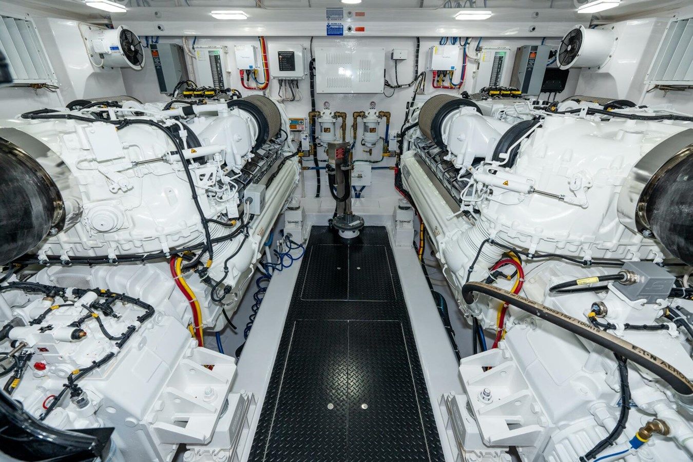 Buy a Zatara 90 at Shestakov Yacht Sales