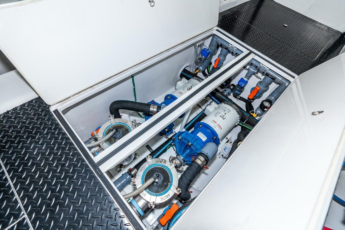 Buy a Zatara at Shestakov Yacht Sales