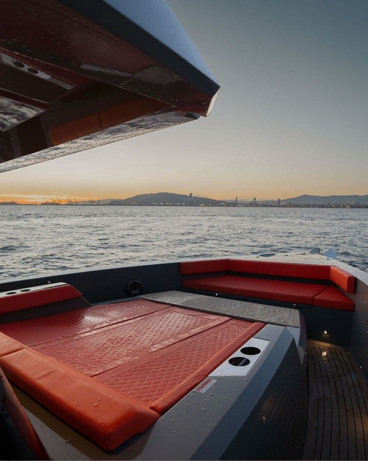 the best price on Pibon 47