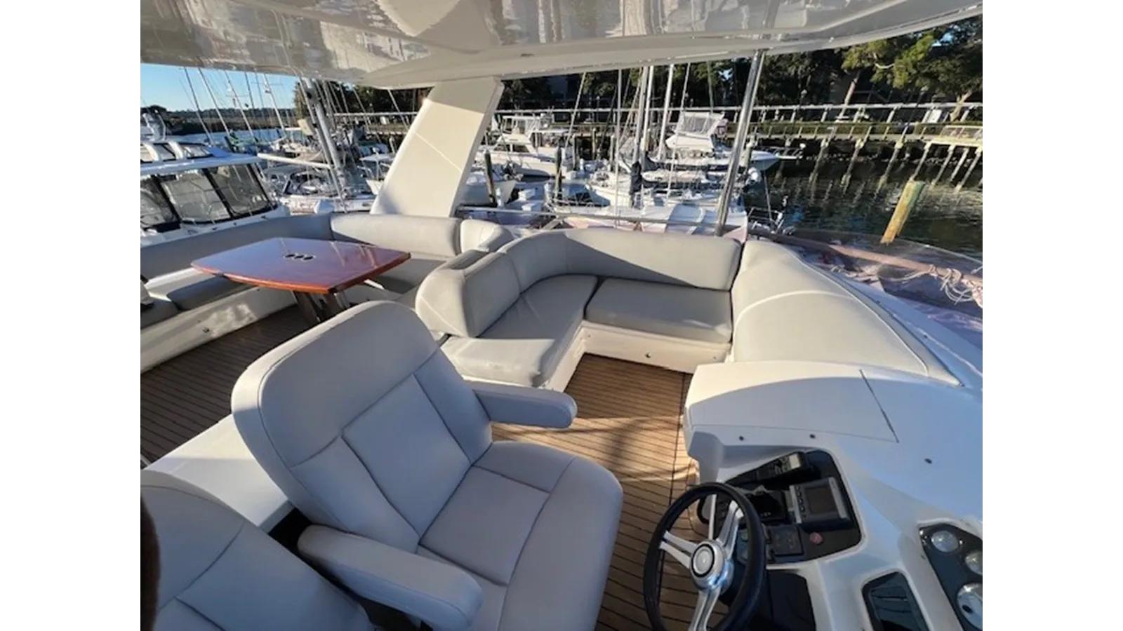 DEBT SETTER 2014 yacht sale
