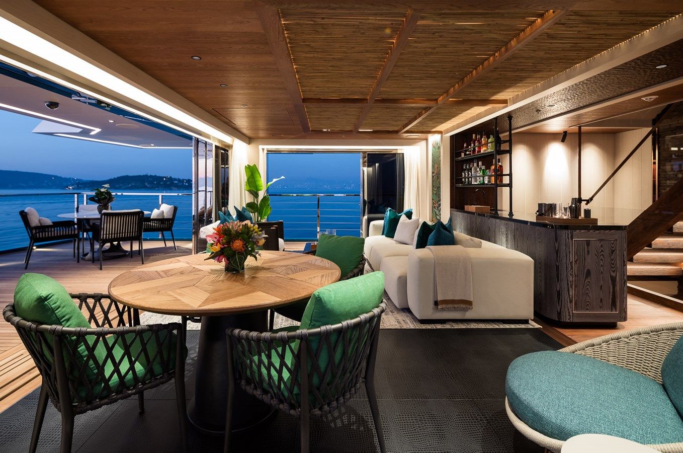 Лучшая цена на KING BENJI 154