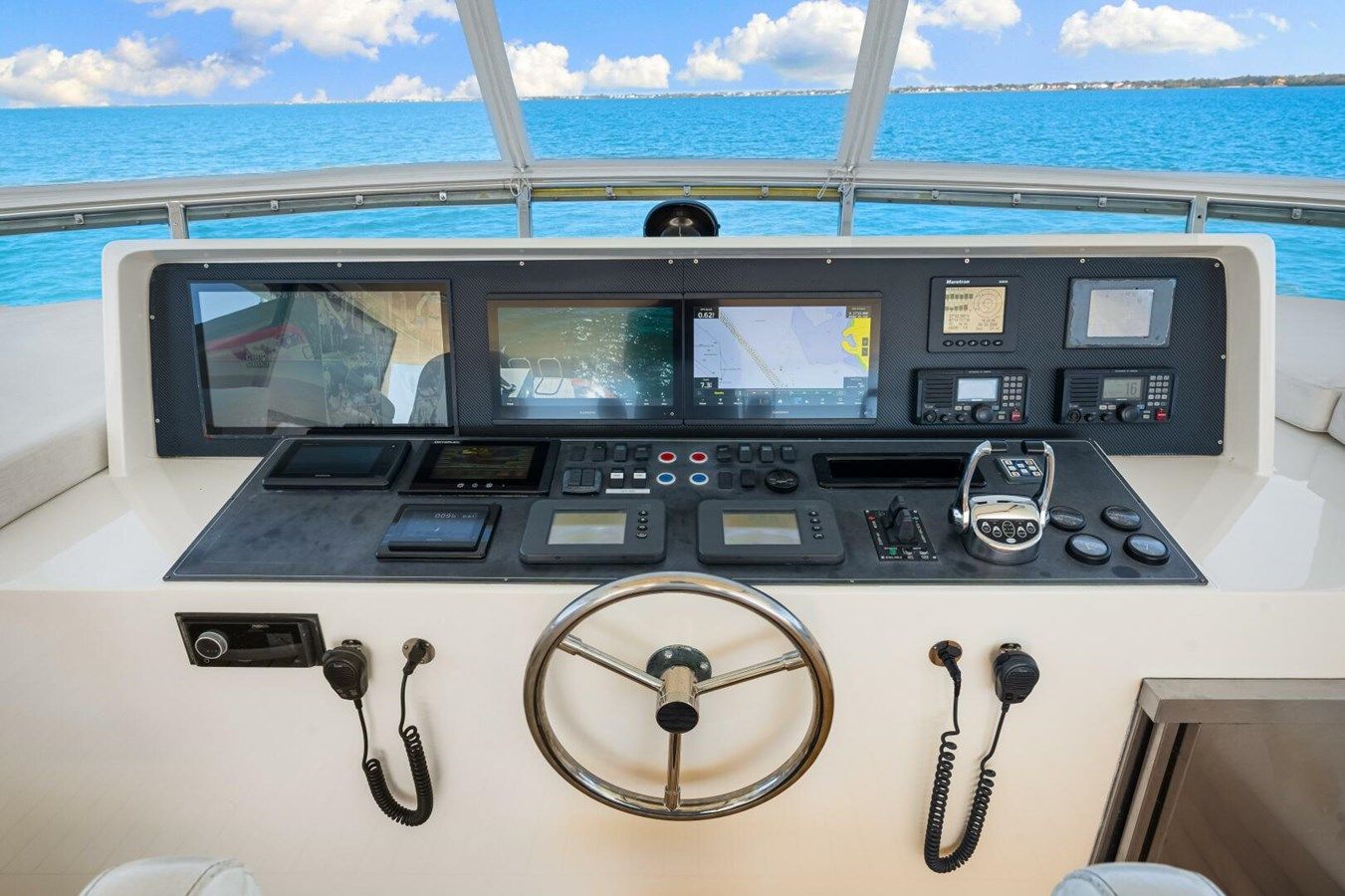 Buy a yacht Relentless 83 Motor Yacht