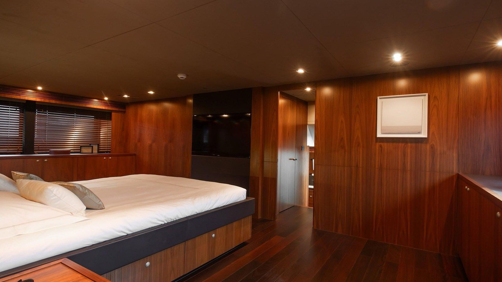 DESEO - Sunseeker price