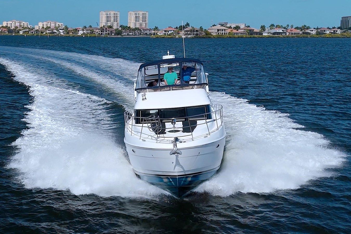 best yacht sales deals Vectors to Paradise